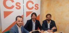 Del Campo (C's) promociona en Logro&ntilde;o la nueva Ley de Aut&oacute;nomos